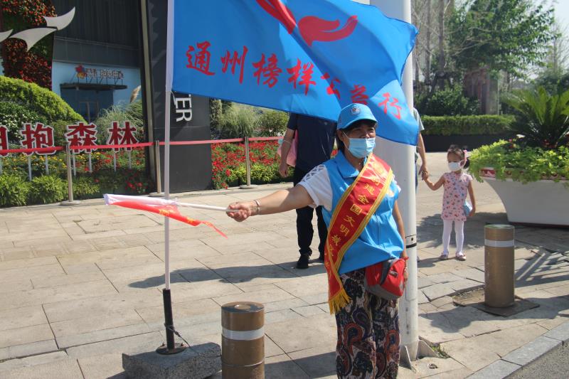 <strong>操中国美女小逼</strong>